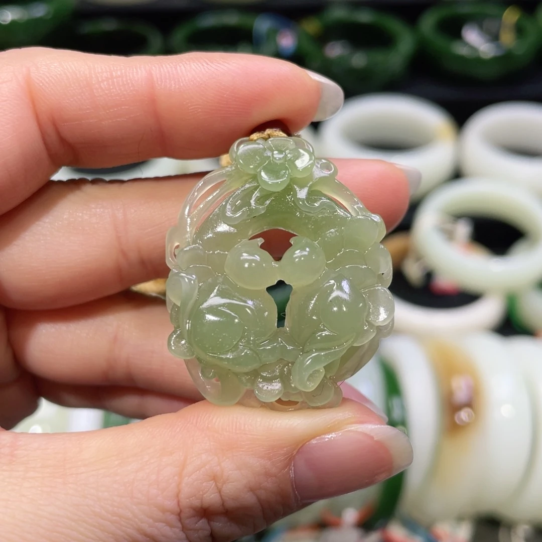 吊坠(不含链)未镶嵌和田玉