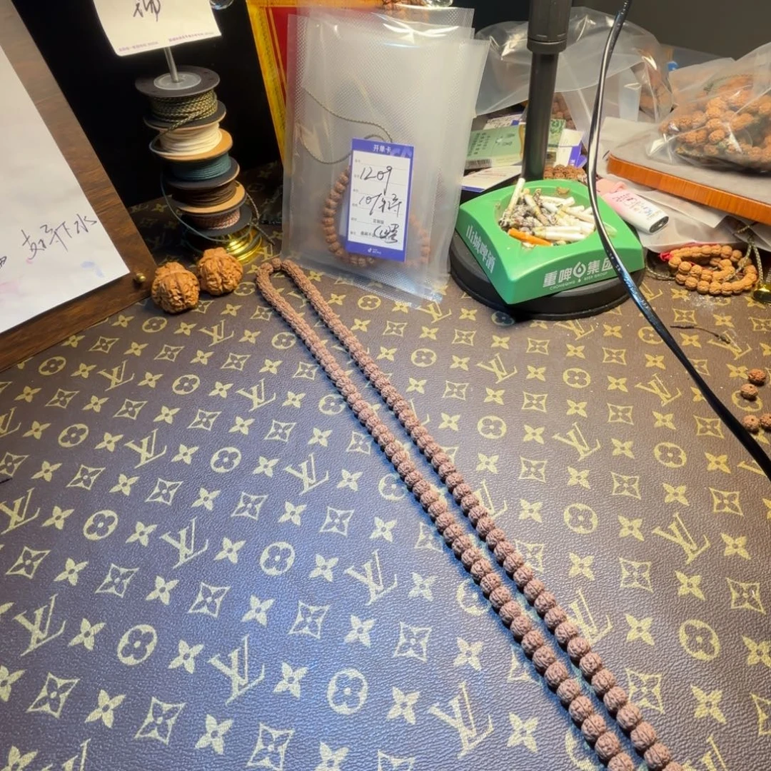 崔***振吊坠金刚菩提纯血老树王16号