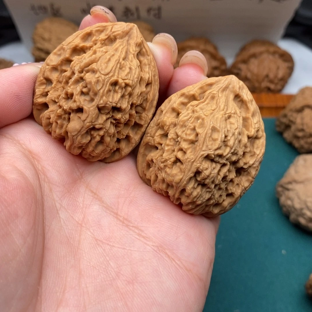 把件文玩核桃往****！35高炮南疆