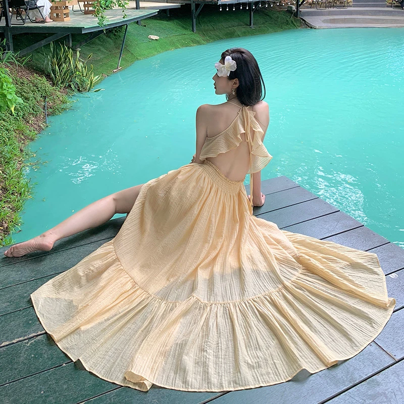 超仙海边度假长款连衣裙露背长裙高级氛围拍照女神穿搭性感仙女裙