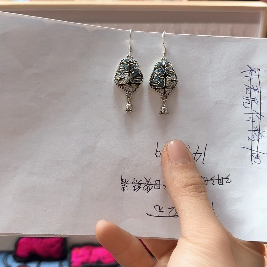 刺绣黄*华手工刺绣工艺