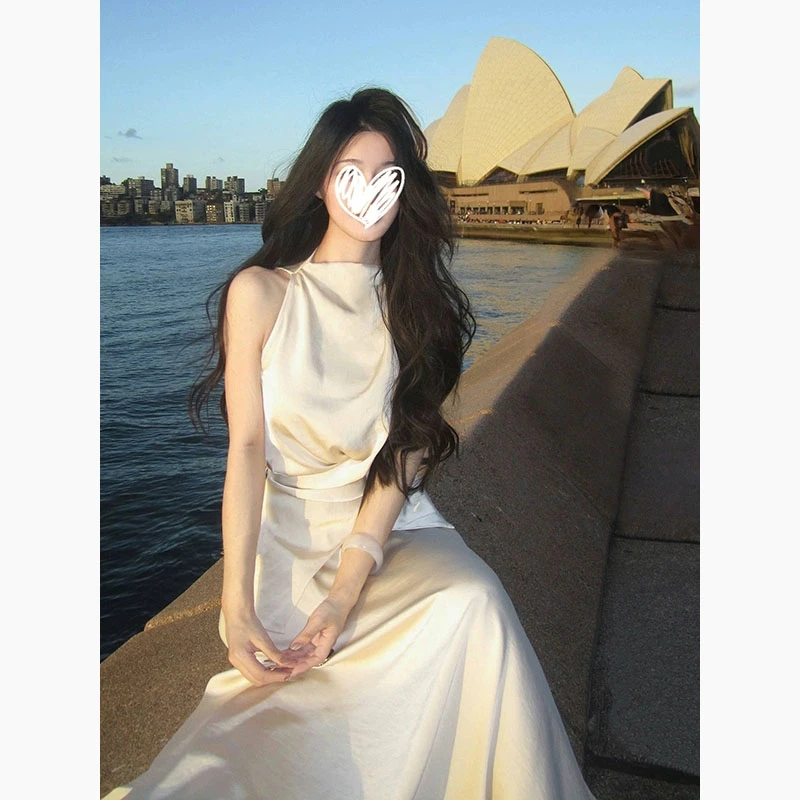 法式设计感缎面套装女夏季新款气质无袖露肩上衣高腰半身长裙套装