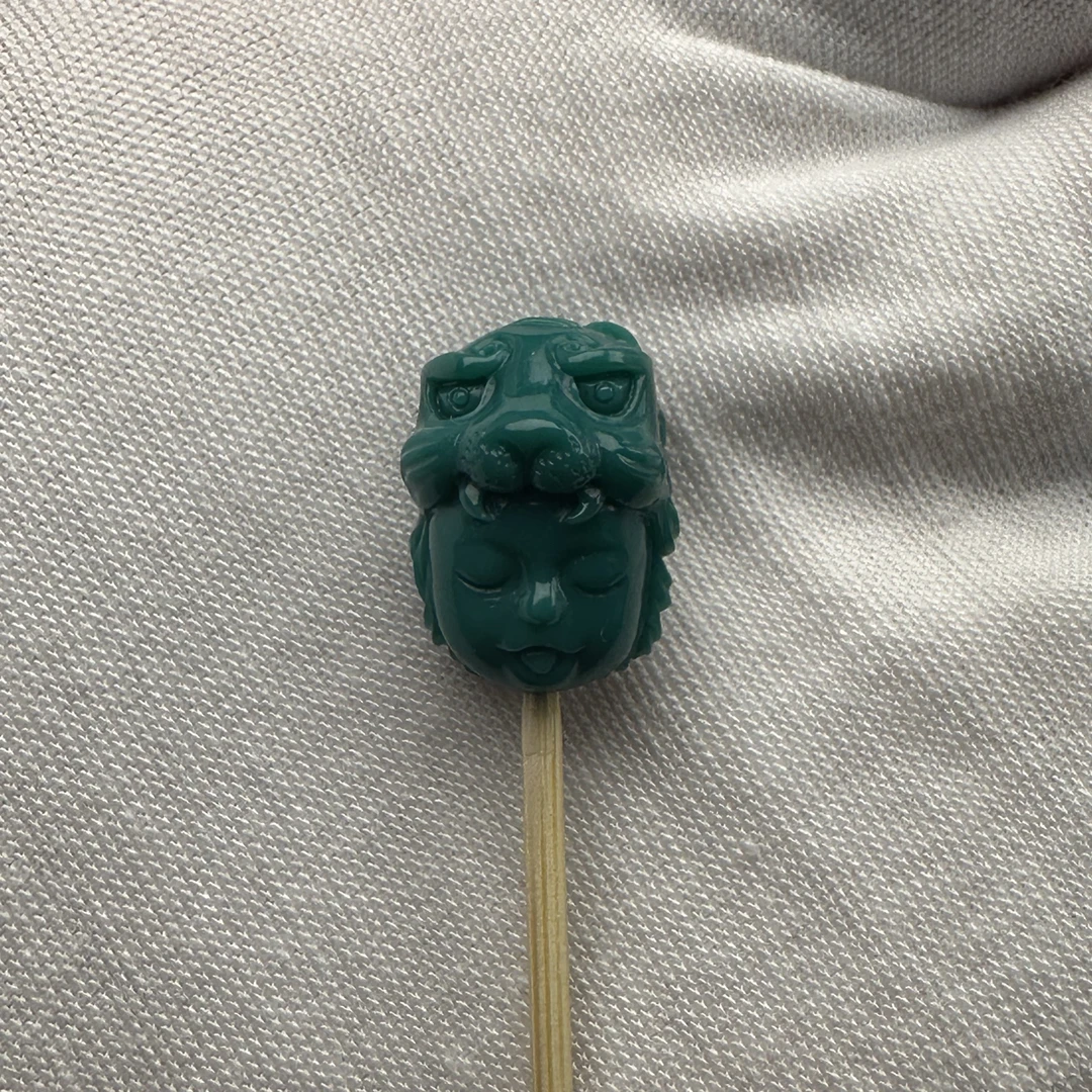 湖北绿松石高瓷原矿宝宝虎头配饰