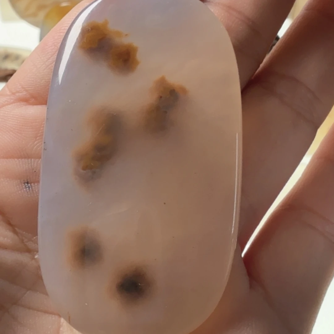 玛瑙/玉髓未镶嵌珠宝半成品