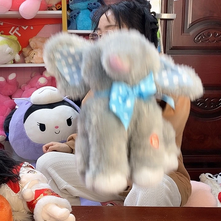 毛绒艾****?毛绒玩具614