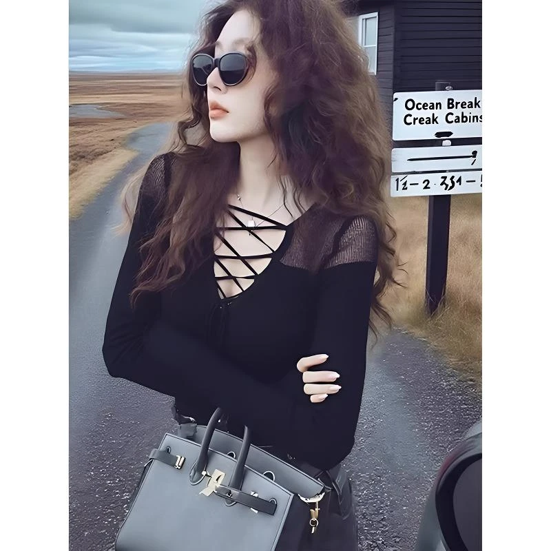 纯欲悸动辣妹镂空交叉绑带设计感针织打底衫女春秋季打底长袖上衣