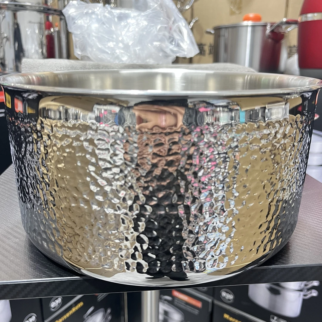 高颜值锤纹24CM深汤锅胚