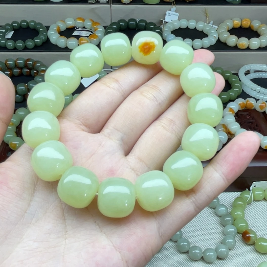 和田玉（糖玉）未镶嵌手链