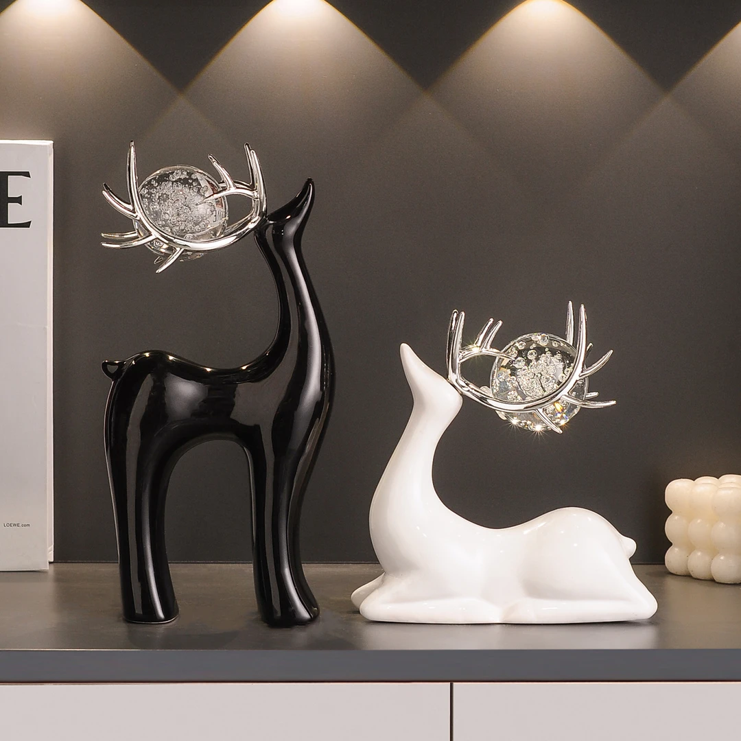 轻奢高档福鹿摆件家居客厅玄关电视柜酒柜创意陶瓷艺术小众装饰品