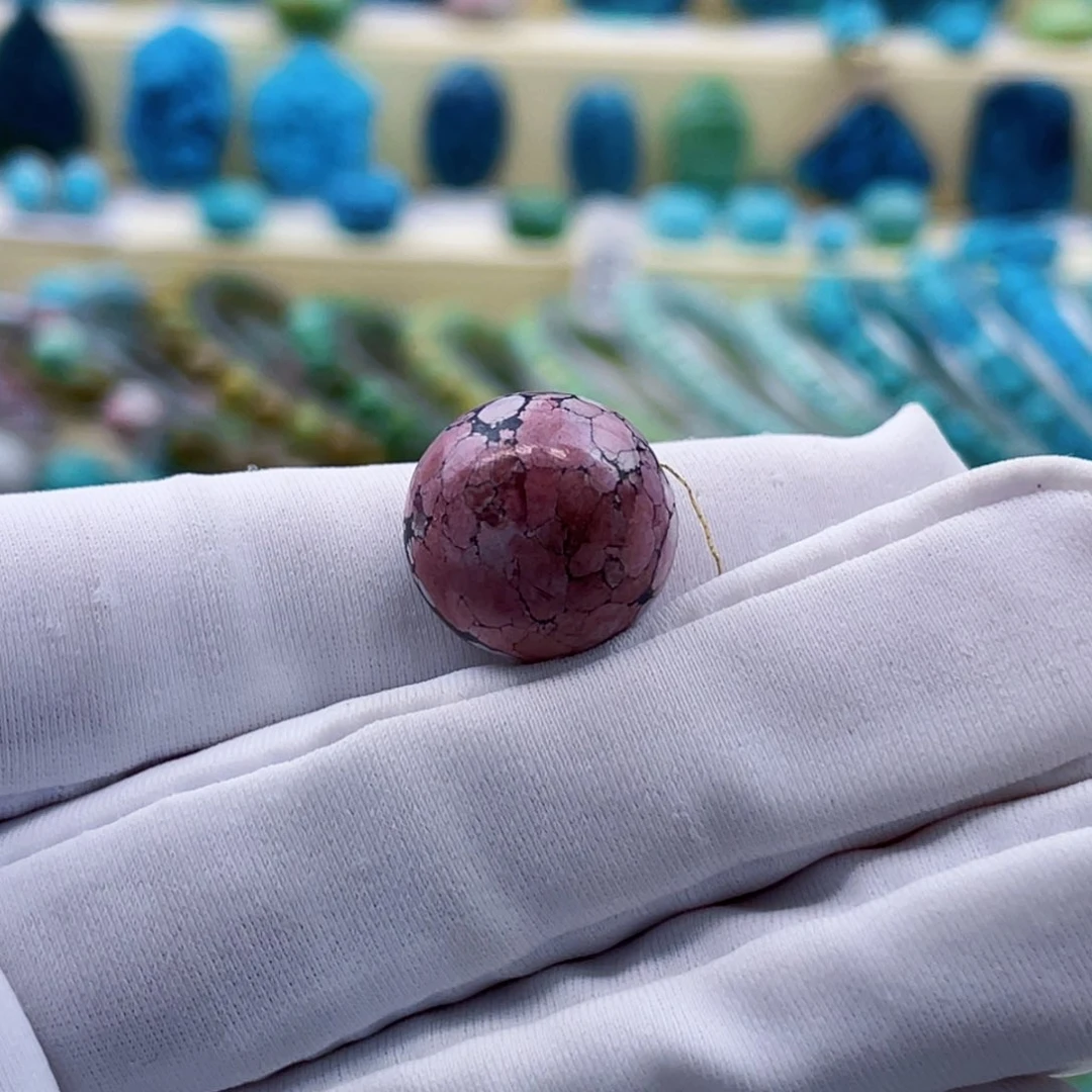 绿松石未镶嵌颈饰