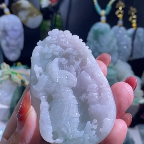 【闪购商品】颈饰未镶嵌翡翠关公