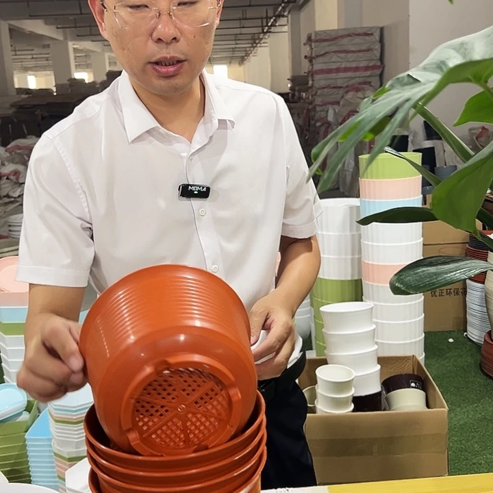 矮陶口18高12陶红带托5只