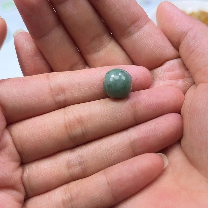 翡翠未镶嵌颈饰天然缅甸翡翠A货桶珠