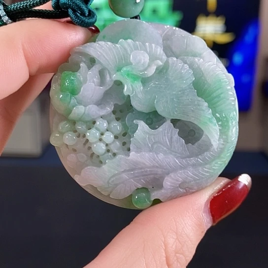 翡翠颈饰未镶嵌用****0天然缅甸翡翠+配绳一条