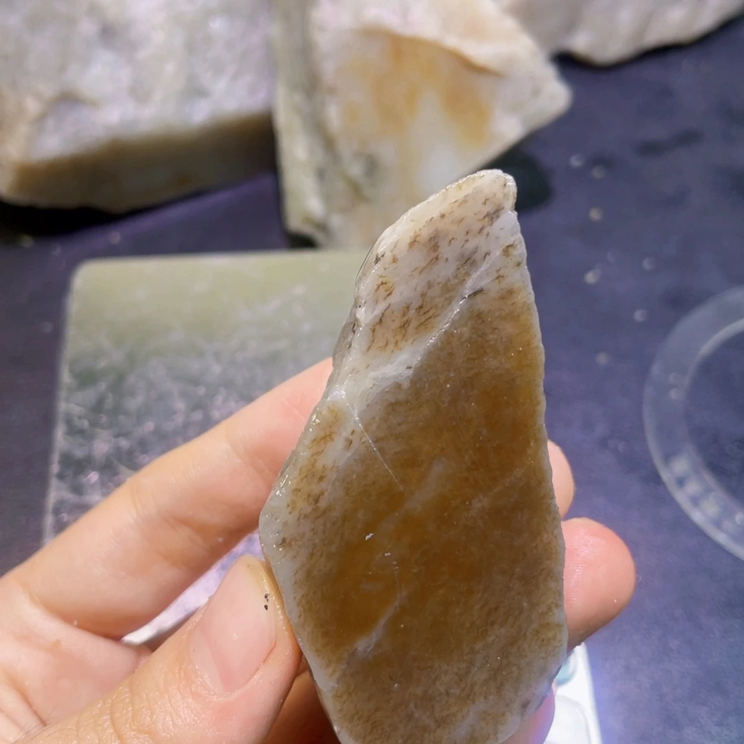 未镶嵌和田玉珠宝半成品