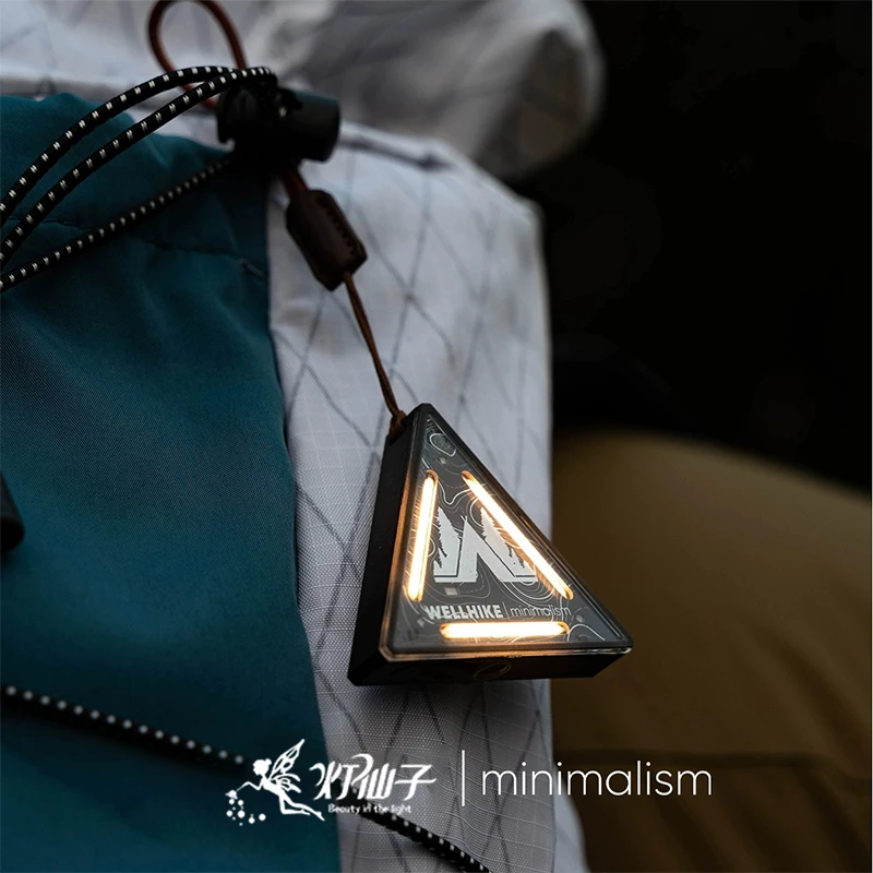 三角灯户外露营挂灯营地帐篷氛围装饰灯背包随身警示信号照明小灯