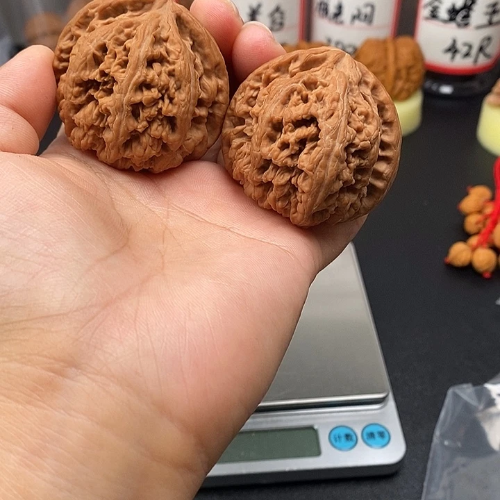 吊坠文玩核桃粗筋46