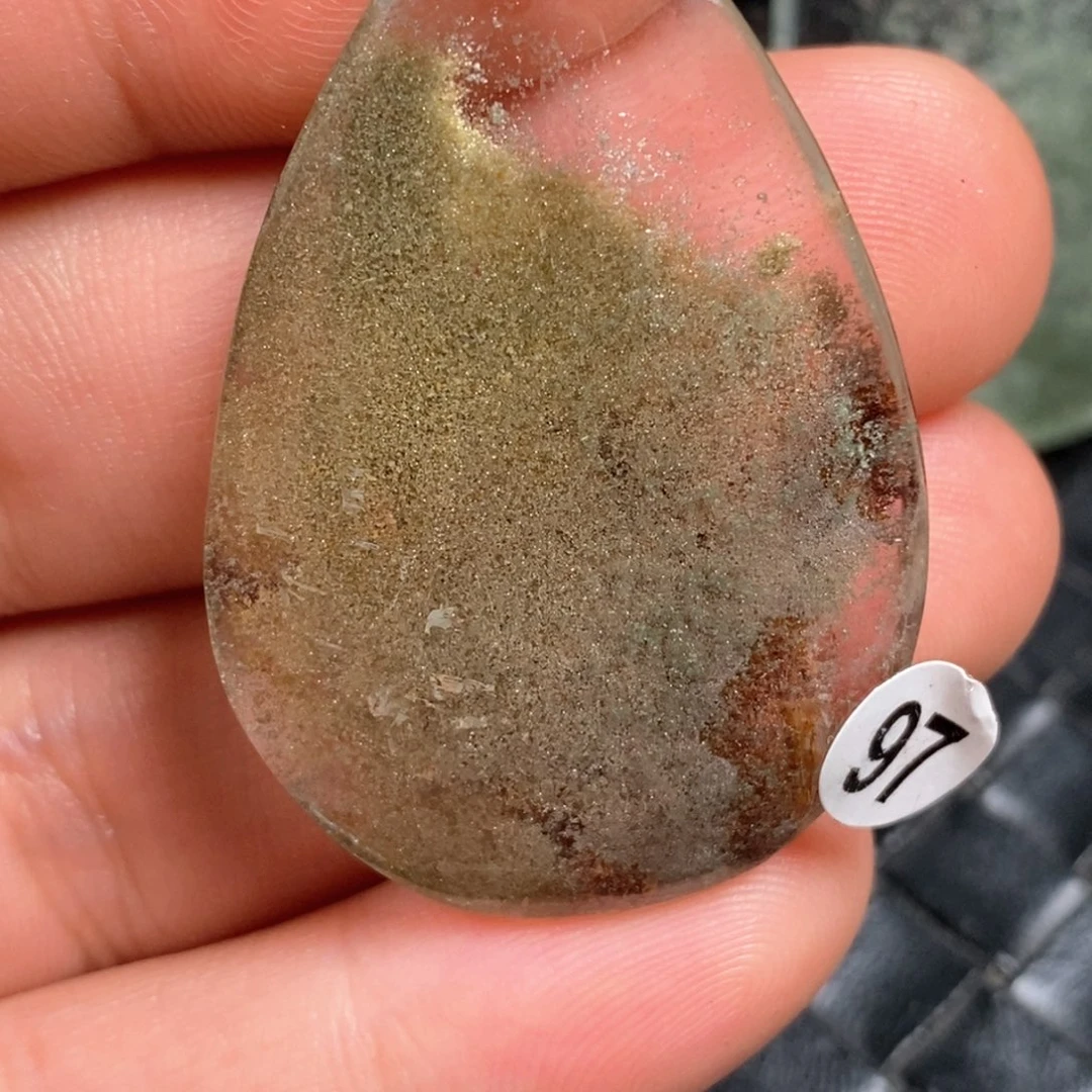 未镶嵌颈饰水晶水晶