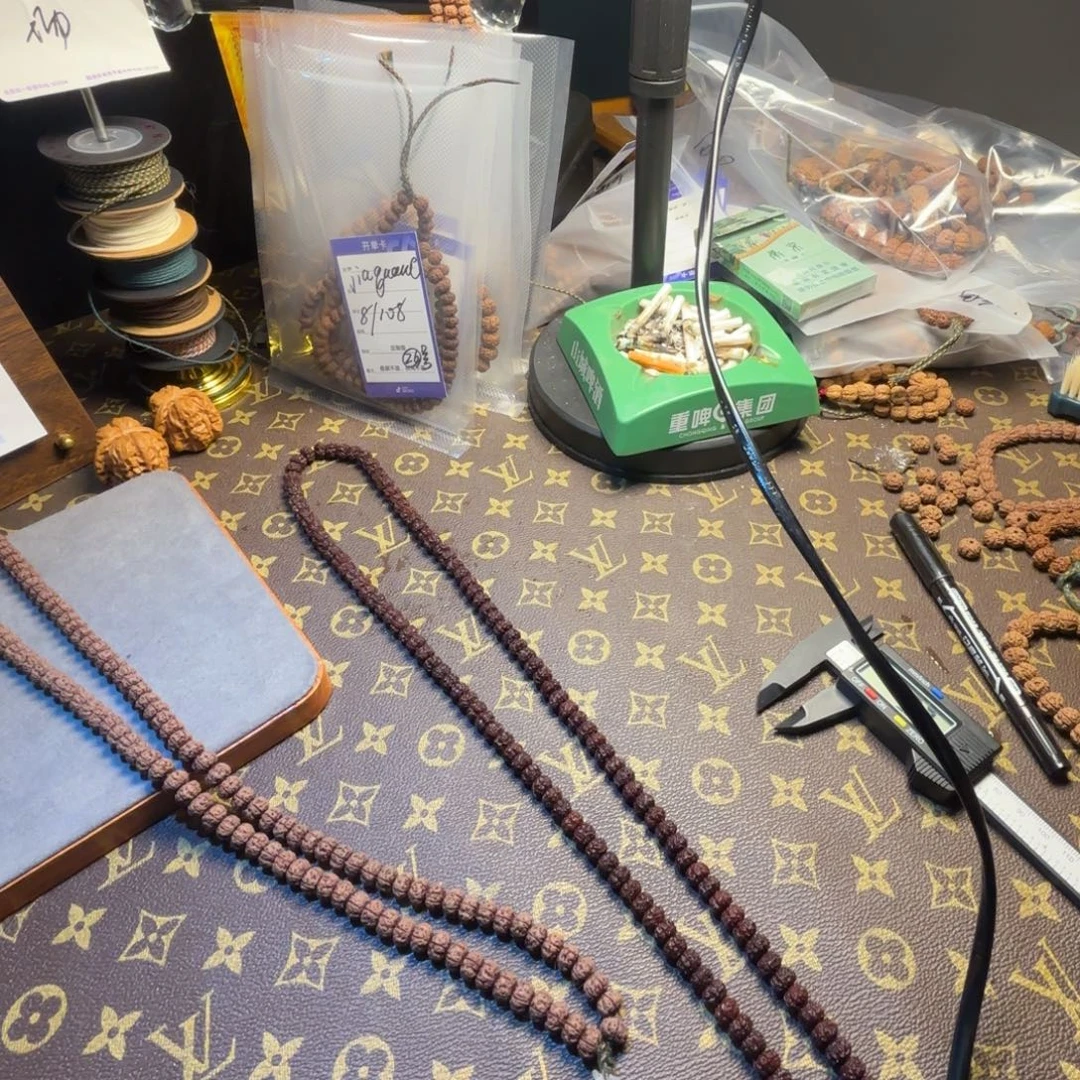 j***C金刚菩提吊坠平细