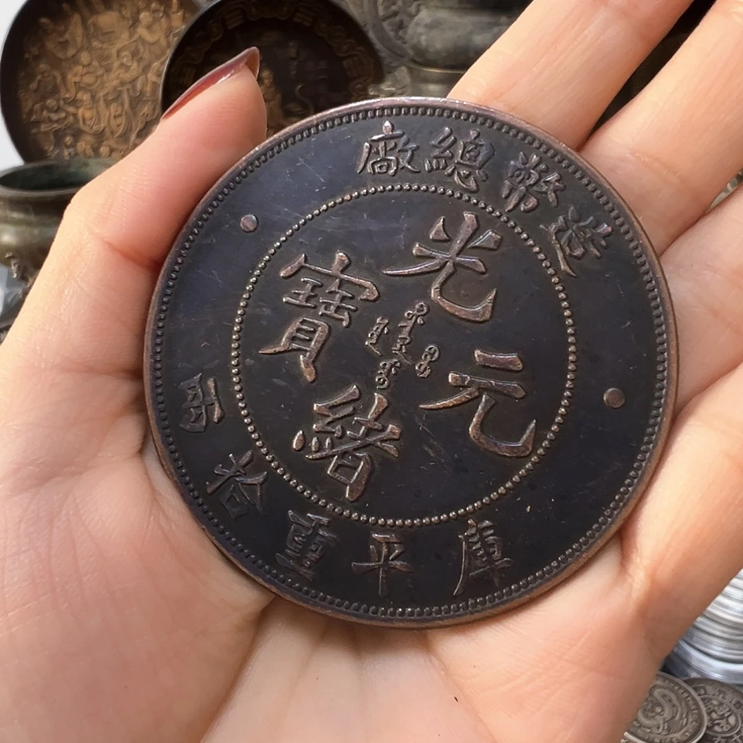 金属复古风格摆件