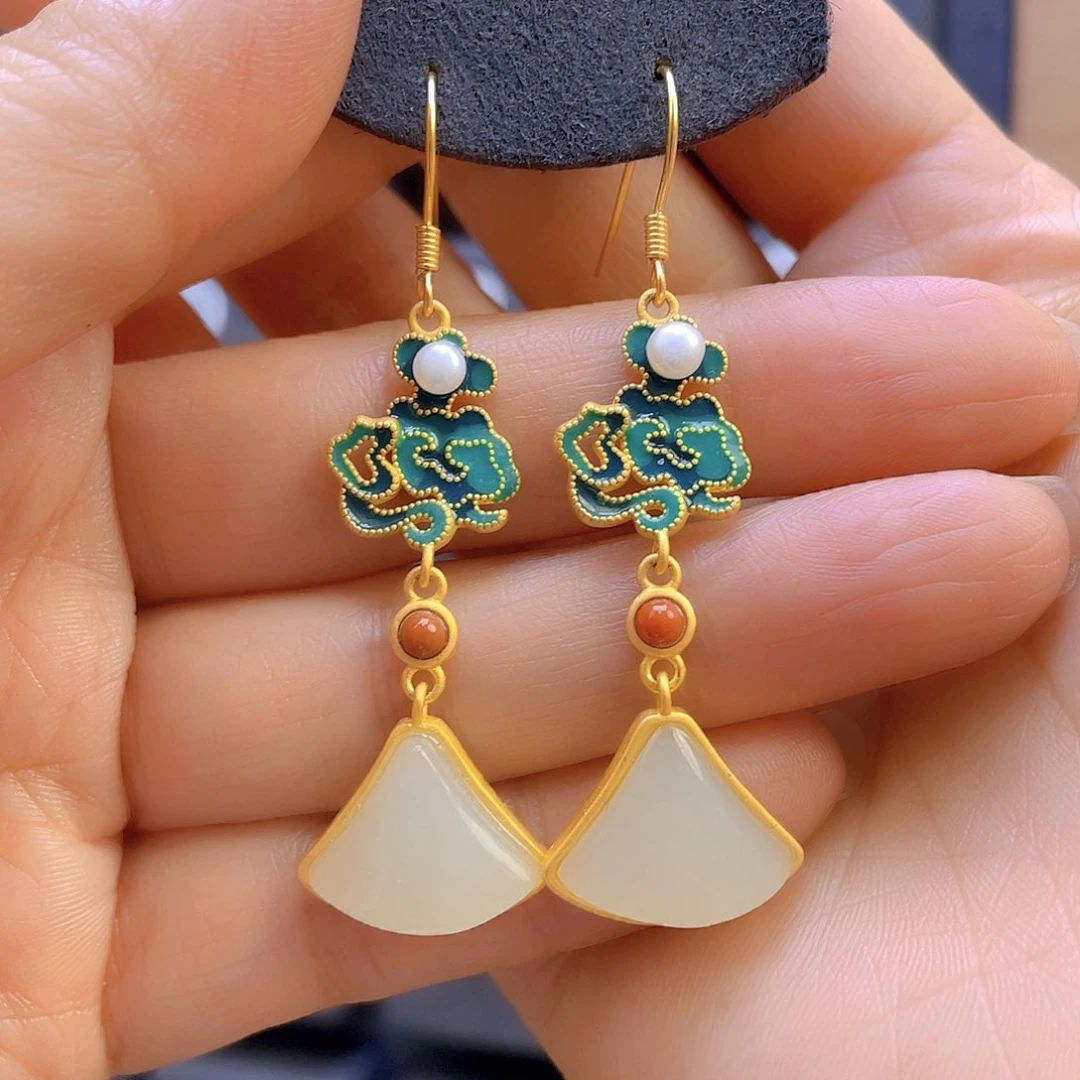 和田玉耳饰银S925镀金镶嵌