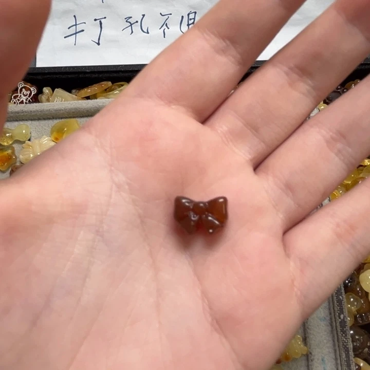 琥珀颈饰未镶嵌呱*呱天然蜜蜡配件