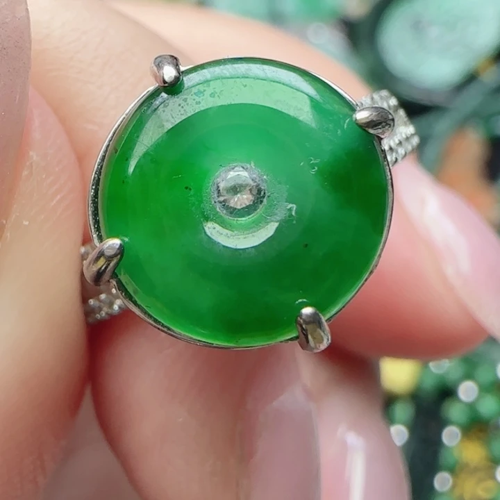 翡翠未镶嵌颈饰天然A货24