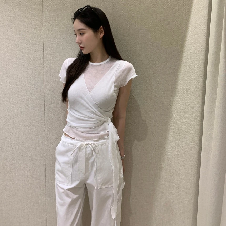 现货尺码更新韩国chic夏季设计感卷边短袖T恤＋背心系带两件套