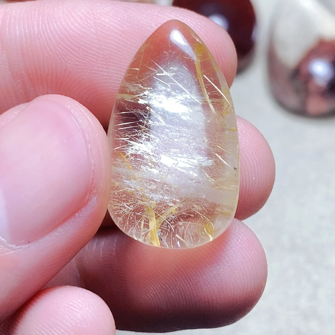 水晶颈饰未镶嵌扮***鱼