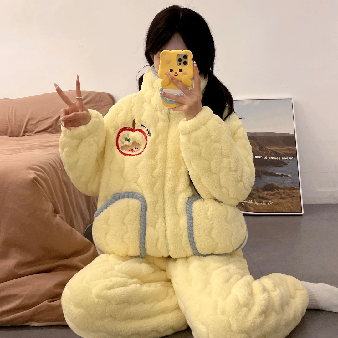 秋冬季睡衣女三层夹棉加厚加绒珊瑚绒2025新款卡通保暖冬天家居服