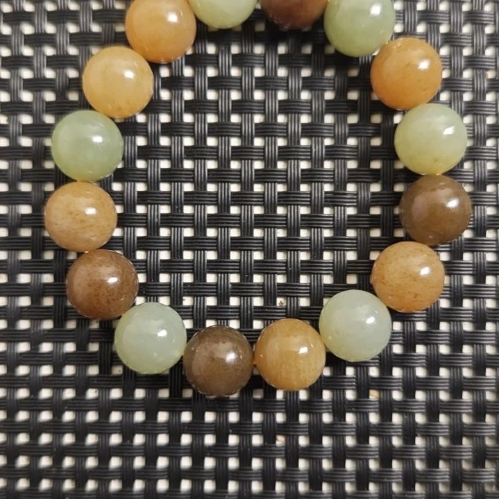 和田玉未镶嵌手串