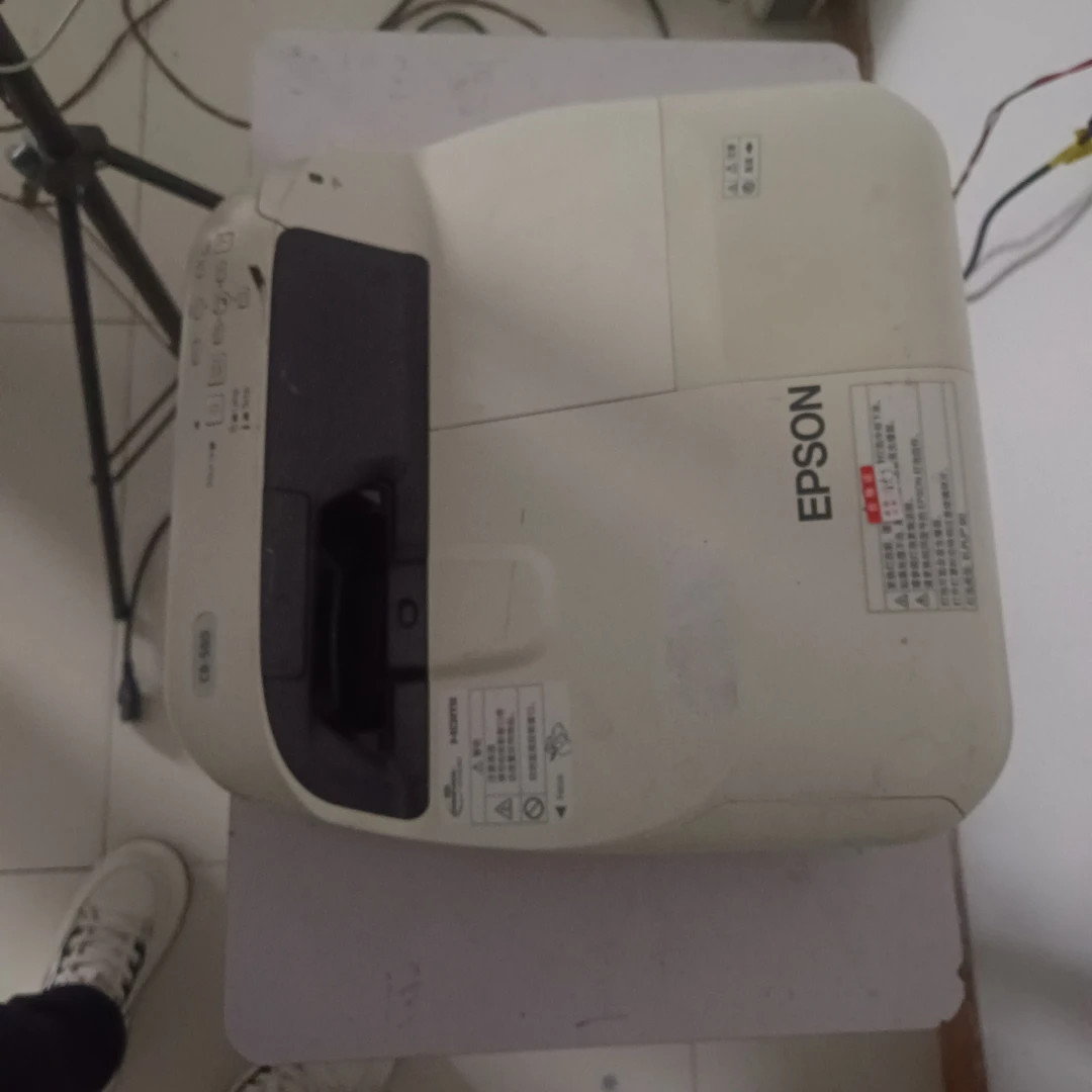 9新 Epson/爱普生 二手爱普生投影仪运费自理