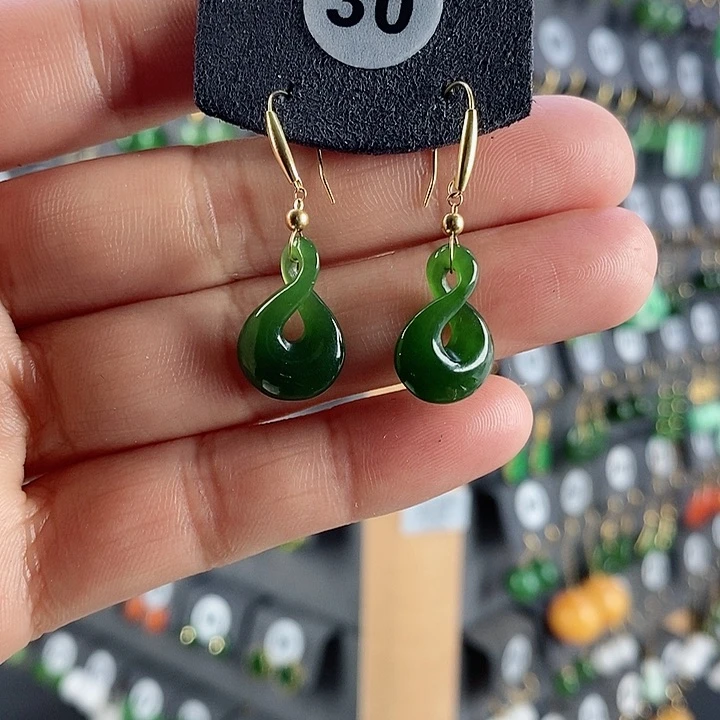 和田玉耳饰18K金镶嵌