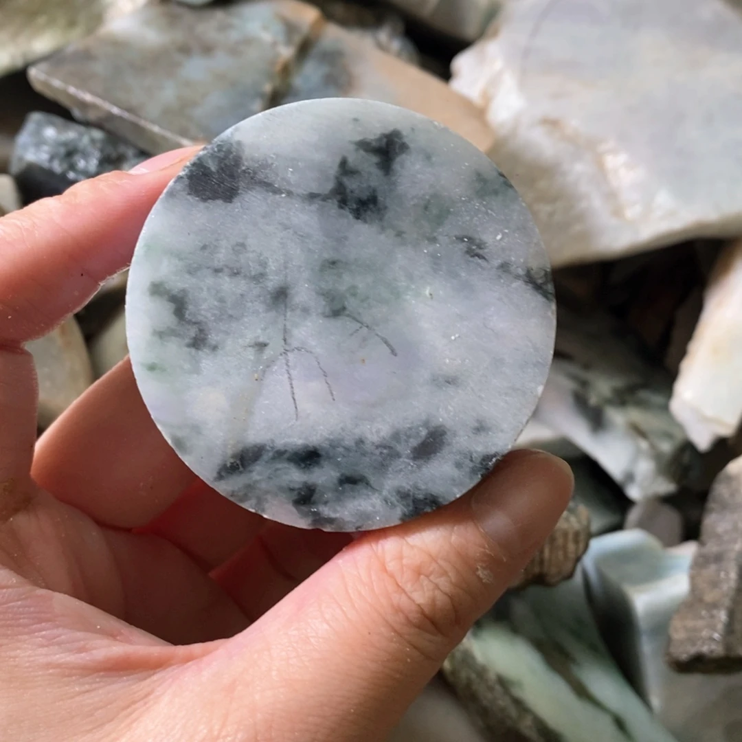 翡翠未镶嵌颈饰天然翡翠