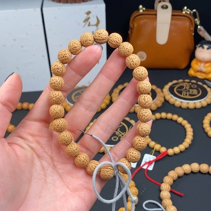 桃核手串玉化皮11 （尺寸误差0.5之间）