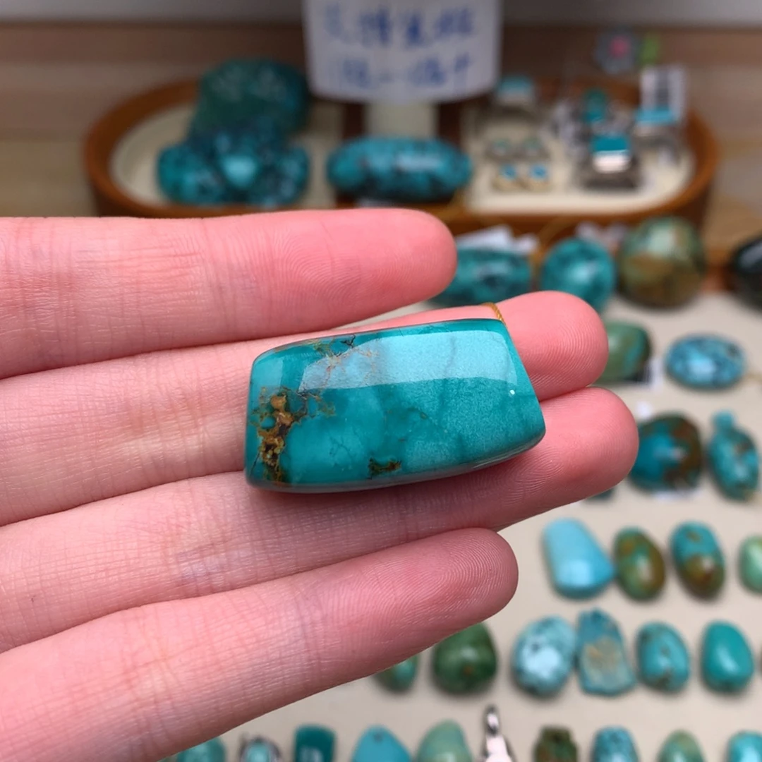 用***7绿松石未镶嵌珠宝奇石