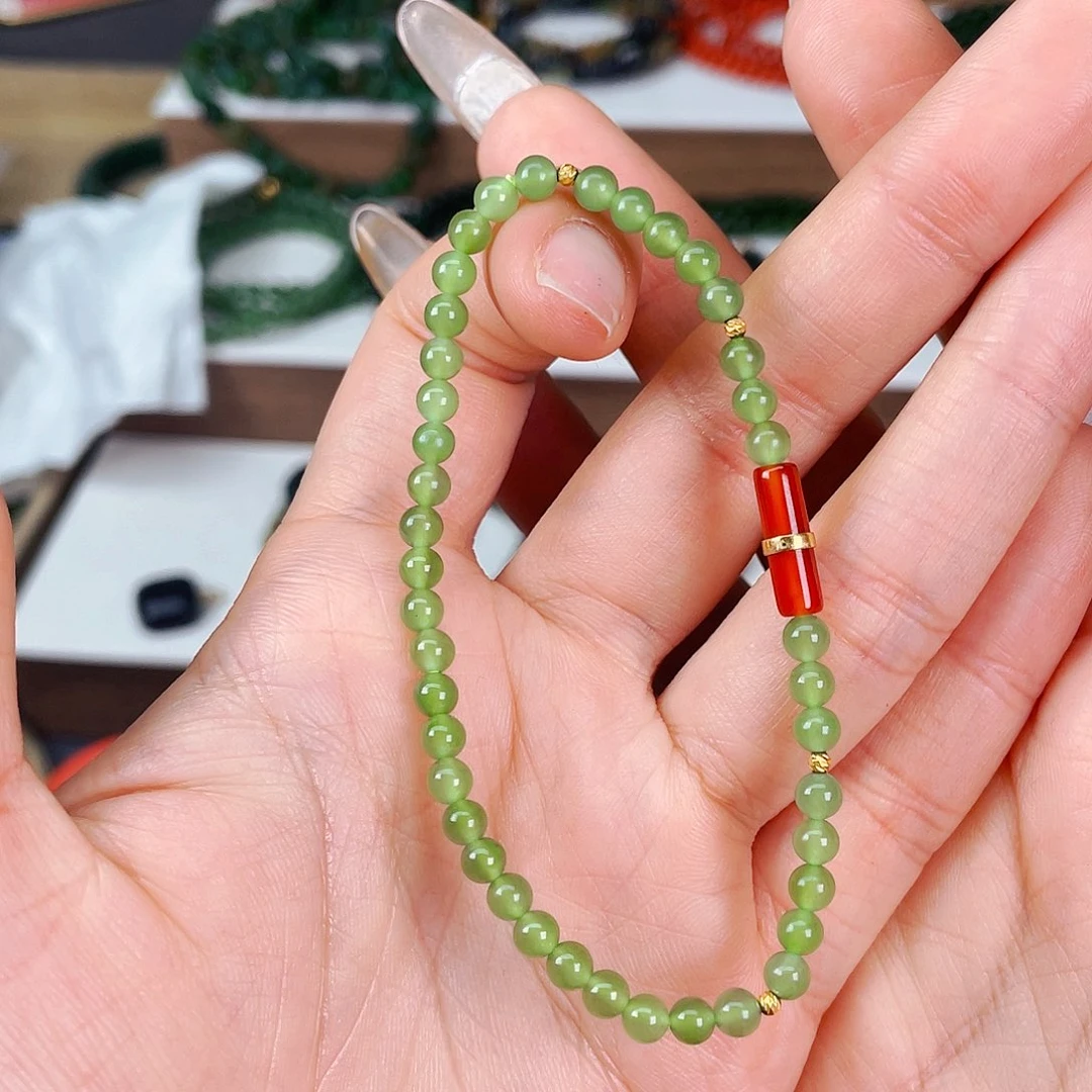 和田玉4mm俄料碧玉果绿单圈未镶嵌