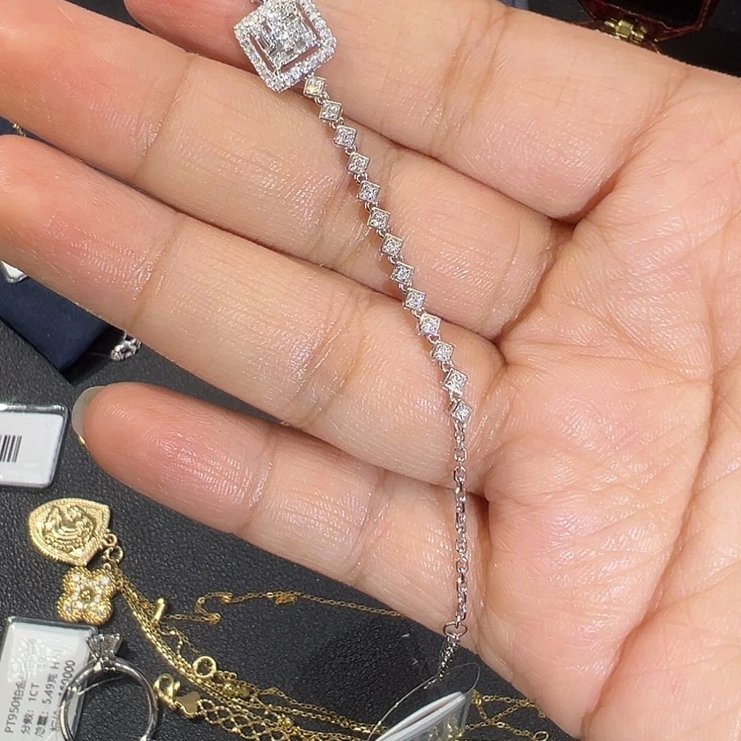 手链18K金镶嵌钻石