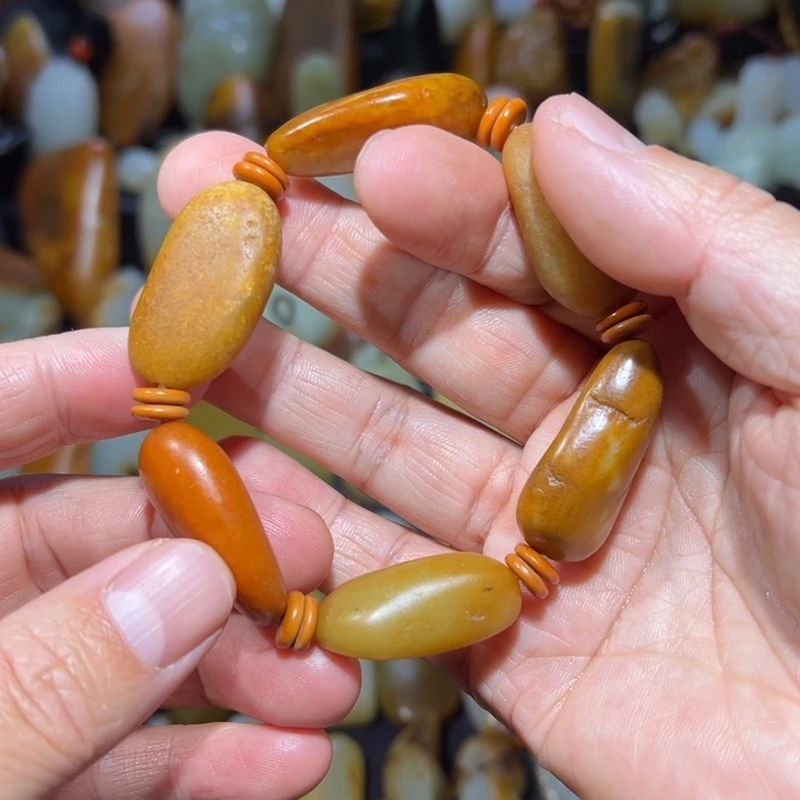 和田玉手串未镶嵌