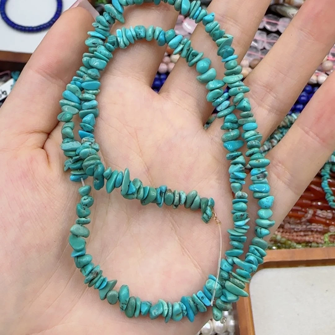 玛瑙/玉髓未镶嵌珠宝半成品原矿松石碎石一条