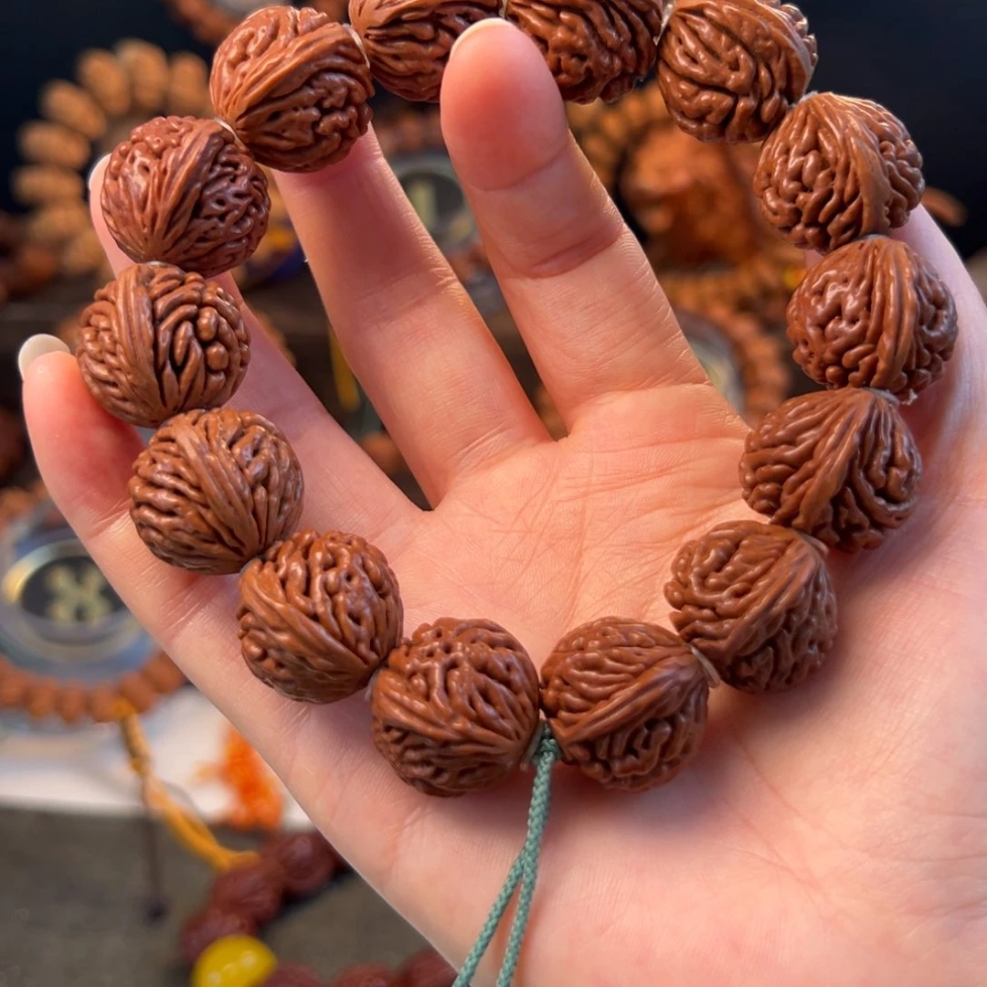 【闪购商品】桃核吊坠21刺龙元宝