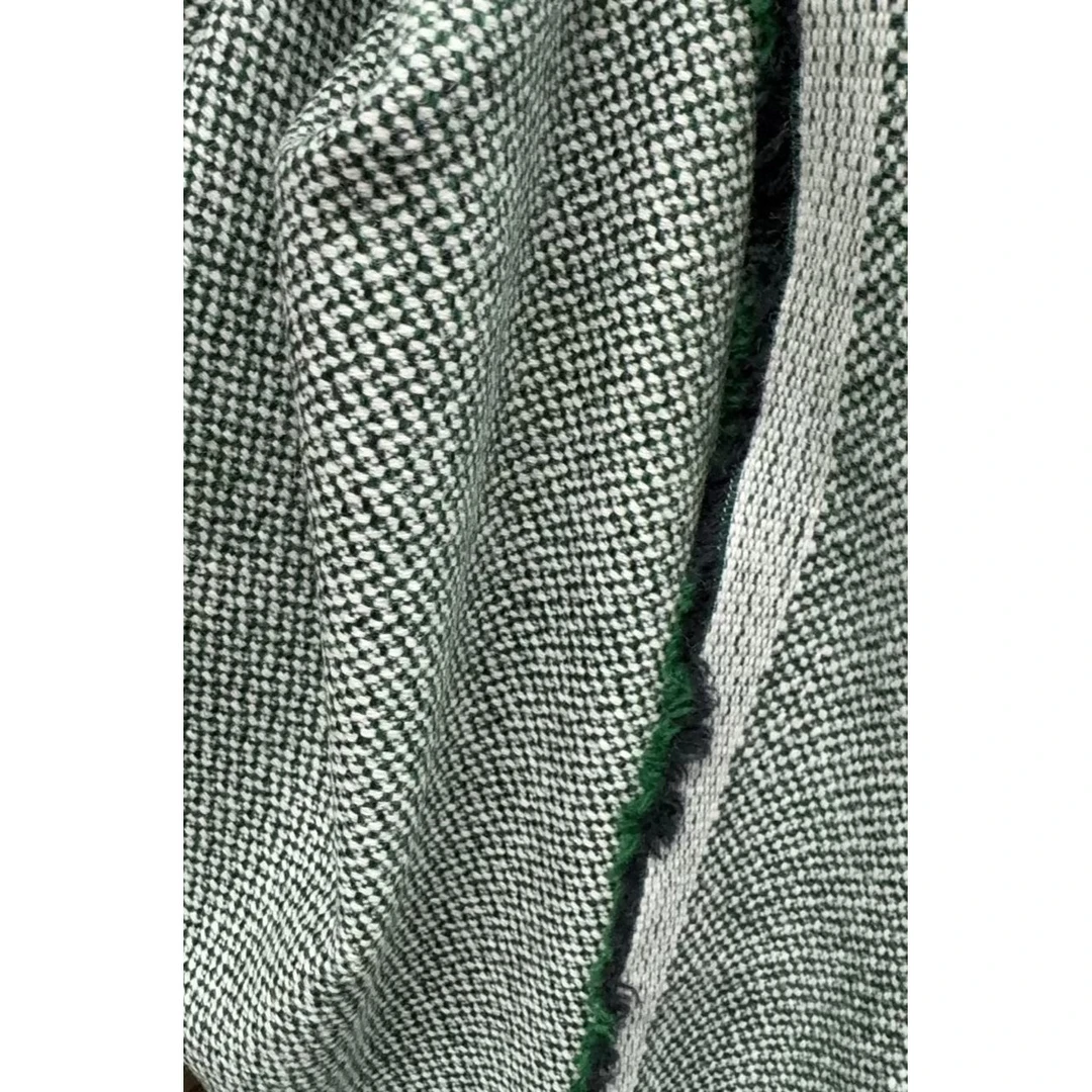 G&CC羊毛面料 白绿色粗纺夹克外套布 幅宽155厘米 580G/M