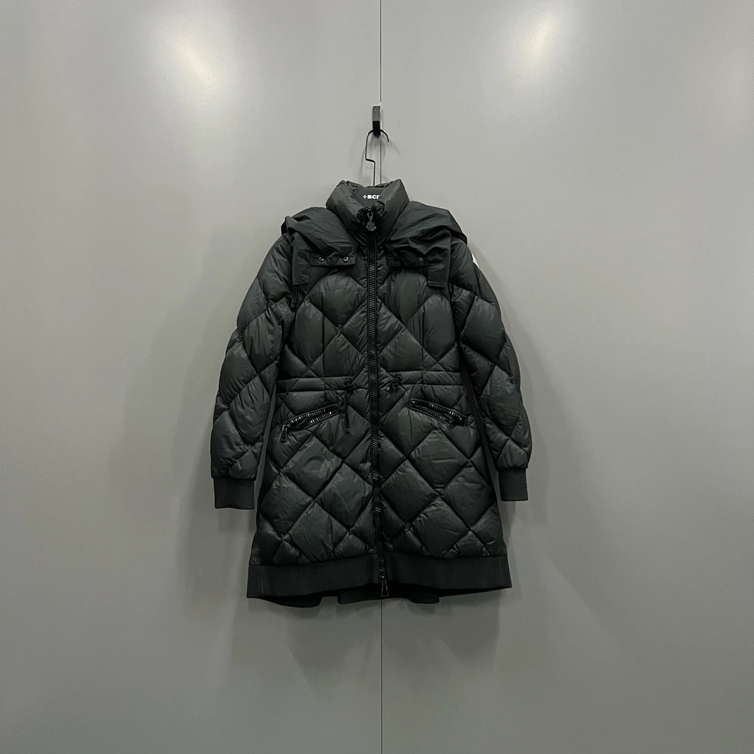 未使用 MONCLER zz2 〔wz〕黑色压纹长款羽绒服 0码/305418