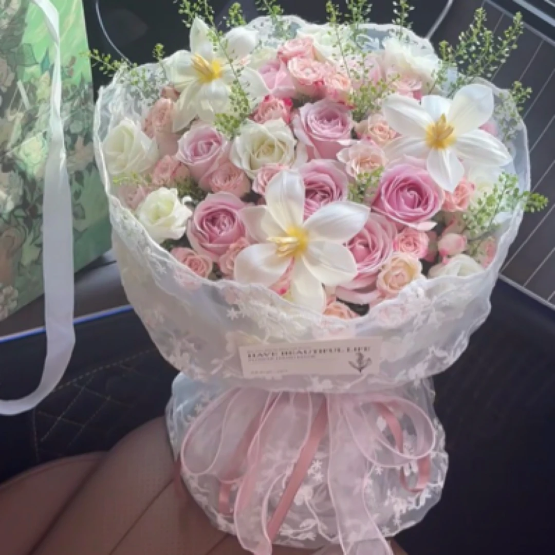 【温柔蕾丝】粉玫瑰郁金香混搭高级花束