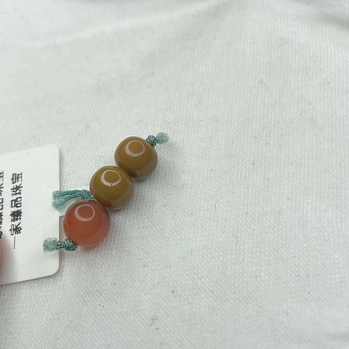 南红玛瑙未镶嵌珠宝奇石