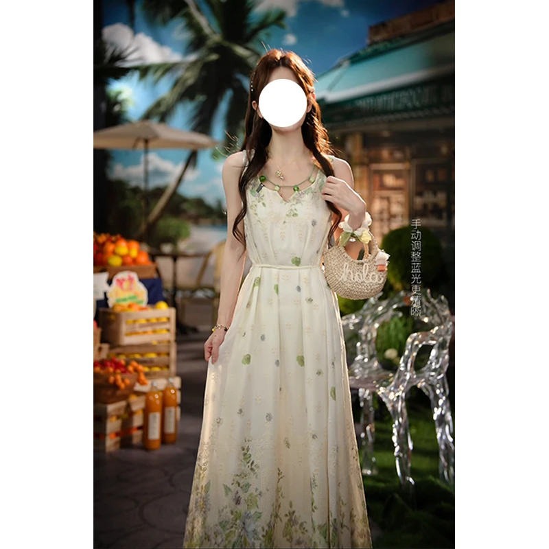 吞吞穿搭日记【草木之灵】森系小清新 法式重工绣花串珠连衣裙