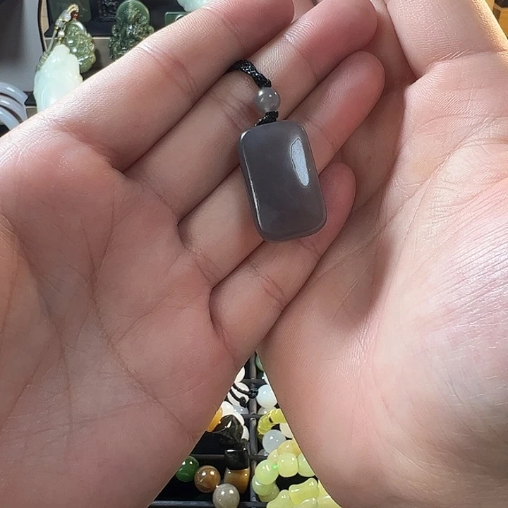 和田玉未镶嵌项链