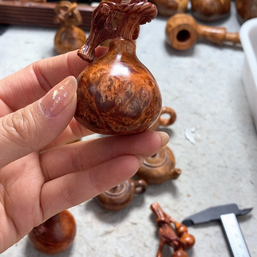 木龙*米火琉璃葫芦手把件