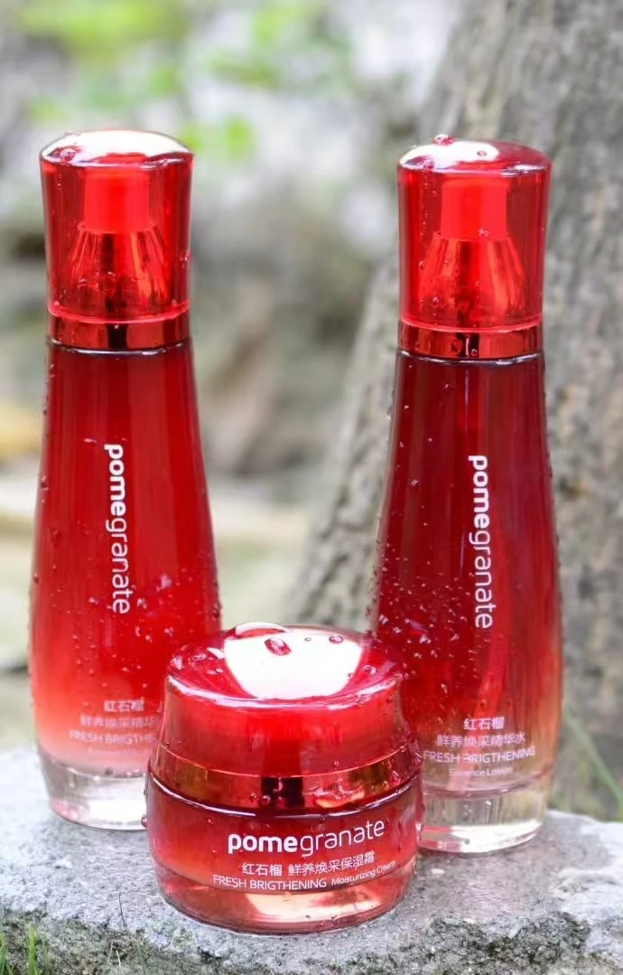 红石榴鲜养焕采水乳霜套