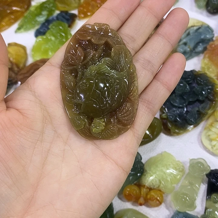 蛇纹石玉合金颈饰